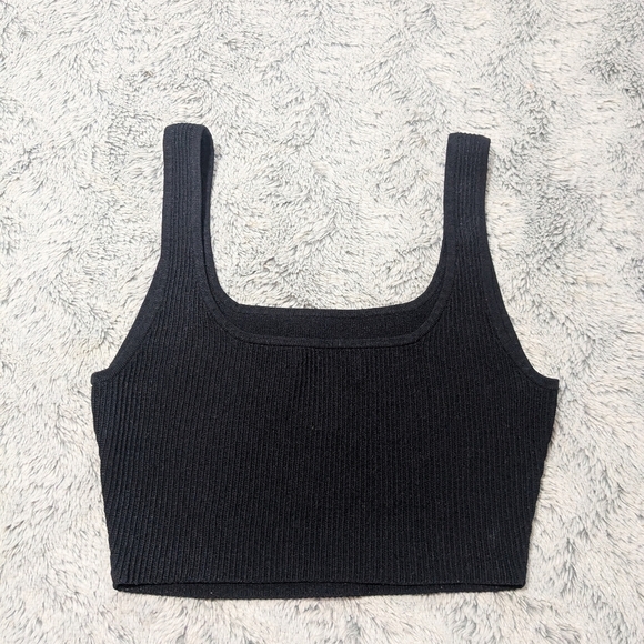Aritzia Babaton Sculpt Knit Square neck Cropped Tank Black Small - Picture 3 of 6